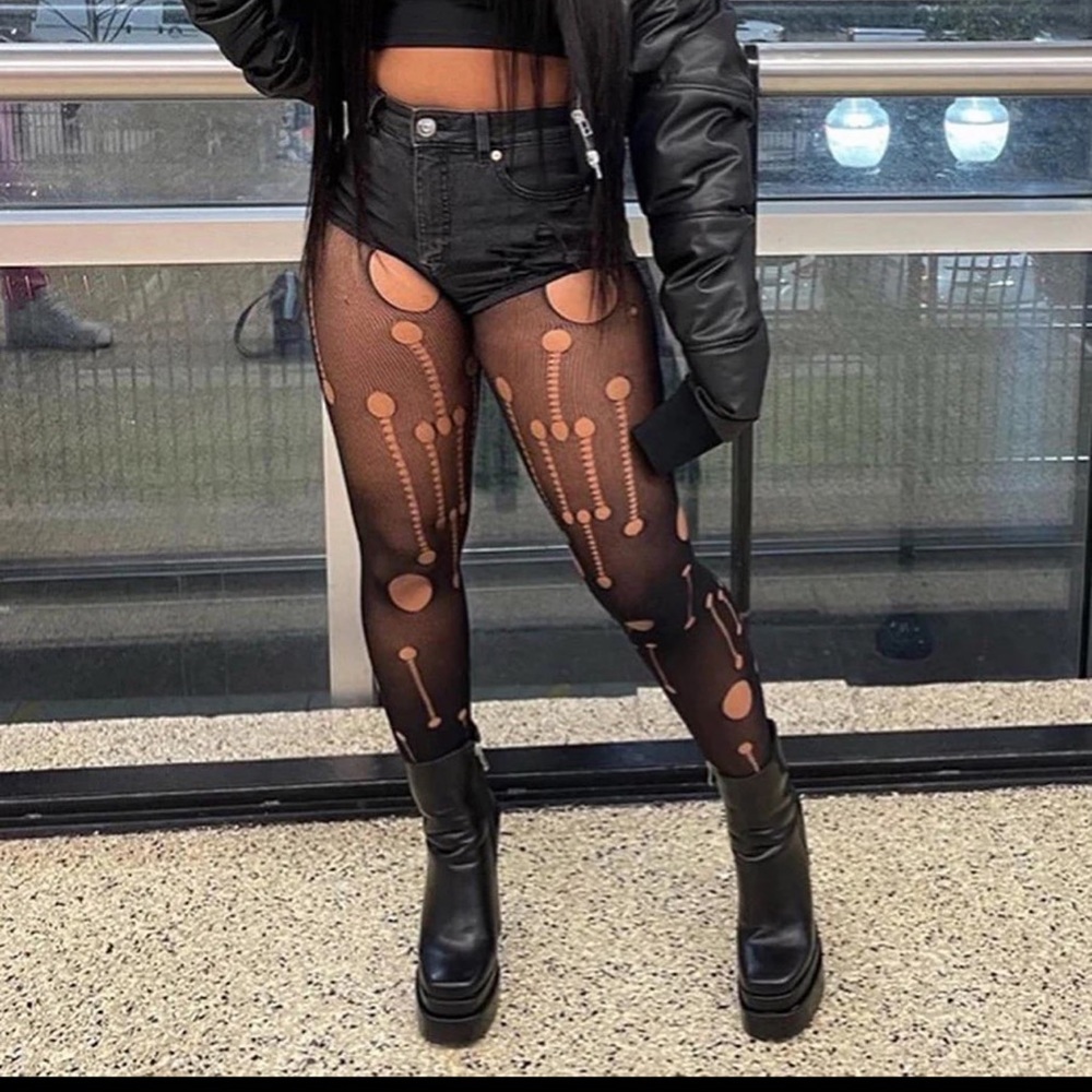 Mesh bottoms